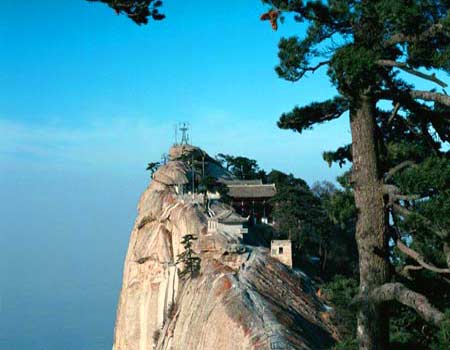 Pohled z hory Huashan nabízí nádherná panoramata